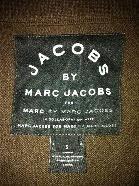 marc jacobs return label.